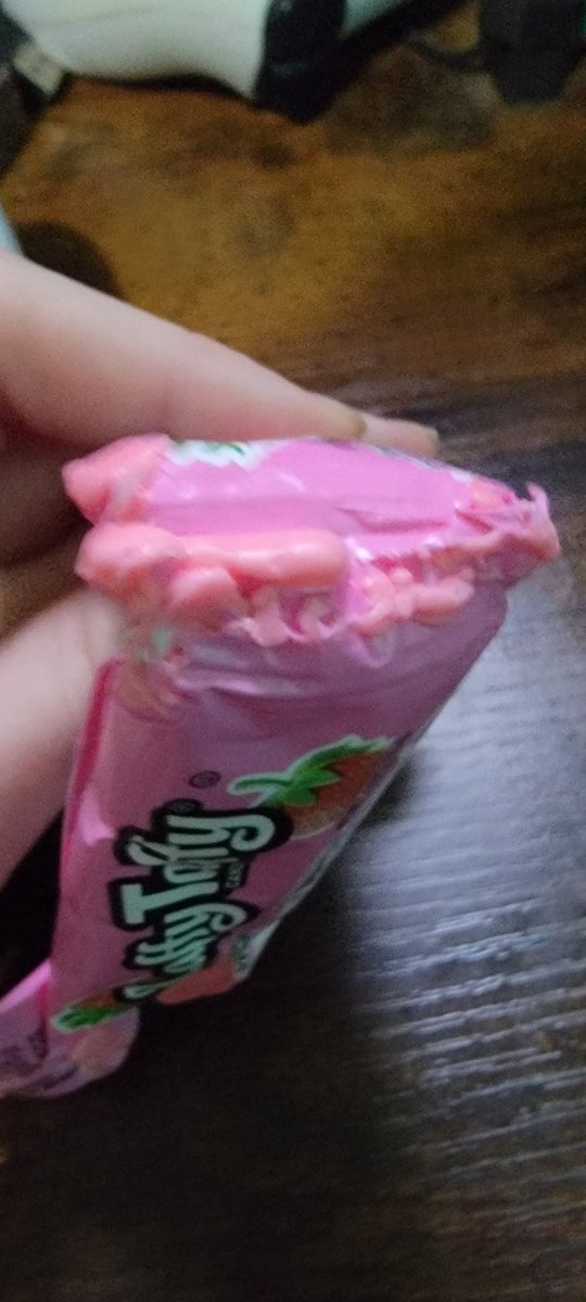 JayTheDT's tweet photo. Didn't thinkni ever get stuff like this, but I grabbed some taffy from a @LaffyTaffy bag we bought for Halloween and well... I think there was a factory error. It's pretty cool, but I ain't eating these three. https://t.co/JCF40ldAQ4