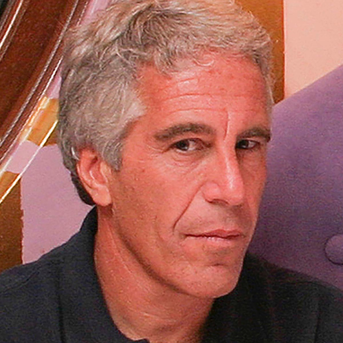 Do you agree that Trump should release the full Diddy and Epstein client lists on day one of his presidency?

YES or NO?

If YES, I will follow you back 🇺🇸