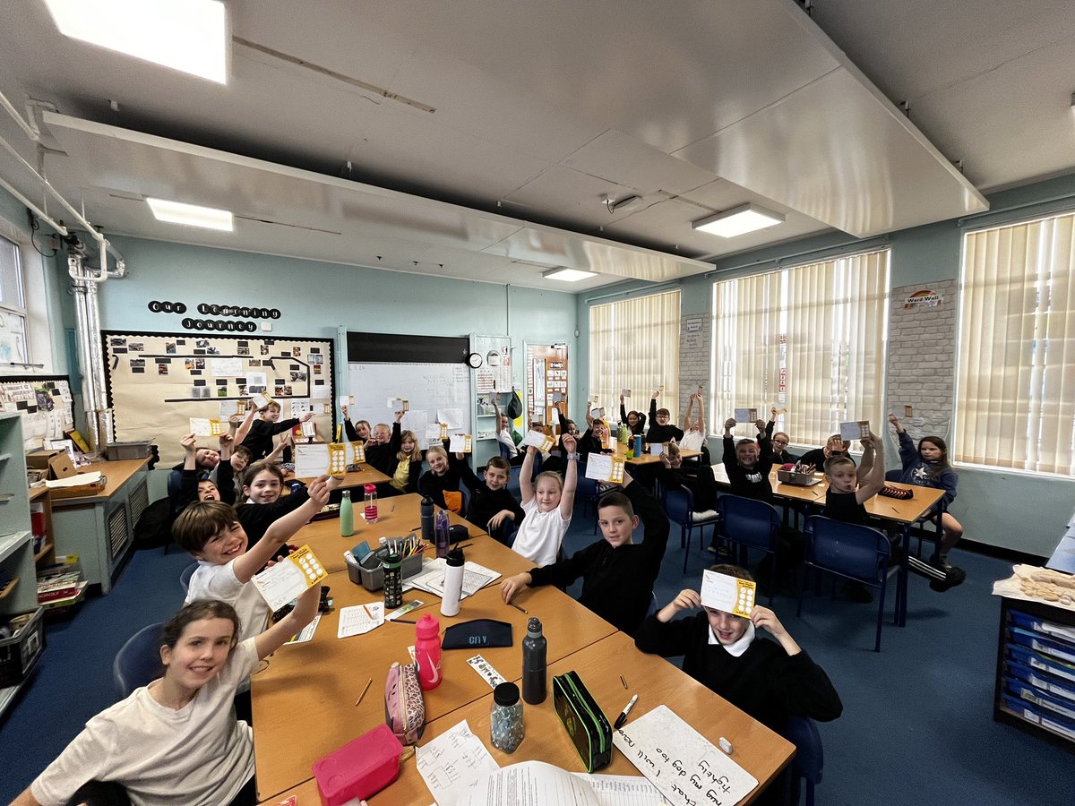 Miss Young P5Y KPS tweet media