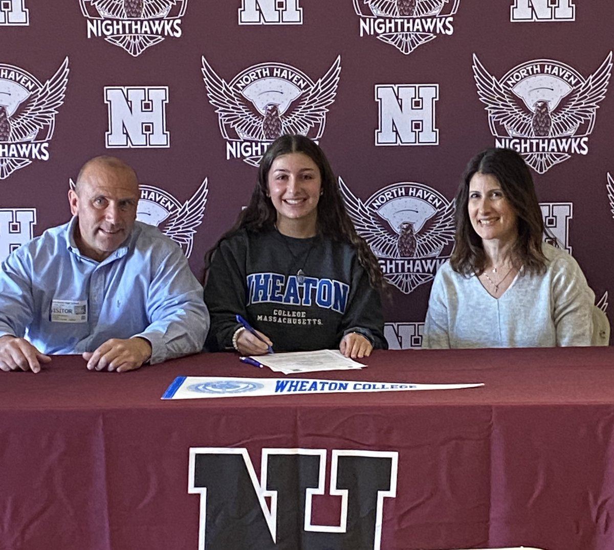 Congratulations to Alex Anquillare who committed to play softball next year at Wheaton College. Best of luck to Alex in her future academic &amp; athletic endeavors. <a href="/AlexandraA87516/">Alexandra Anquillare</a> <a href="/wheaton/">Wheaton College (MA)</a> <a href="/wheatonlyons/">Wheaton Lyons</a> <a href="/WheatonSB/">Wheaton Softball</a>