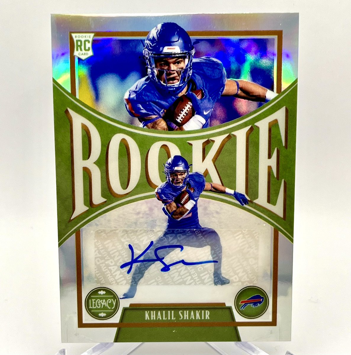 MereKatKat's tweet image. #BILLSMAFIA GIVEAWAY 

One random follower will receive this Khalil Shakir Rookie Autograph Card! 

TO ENTER:
- RT &amp;amp; Like This Post
-Reply with a “Go Bills”

Winner selected this Friday 11/15! Good luck &amp;amp; Go Bills!