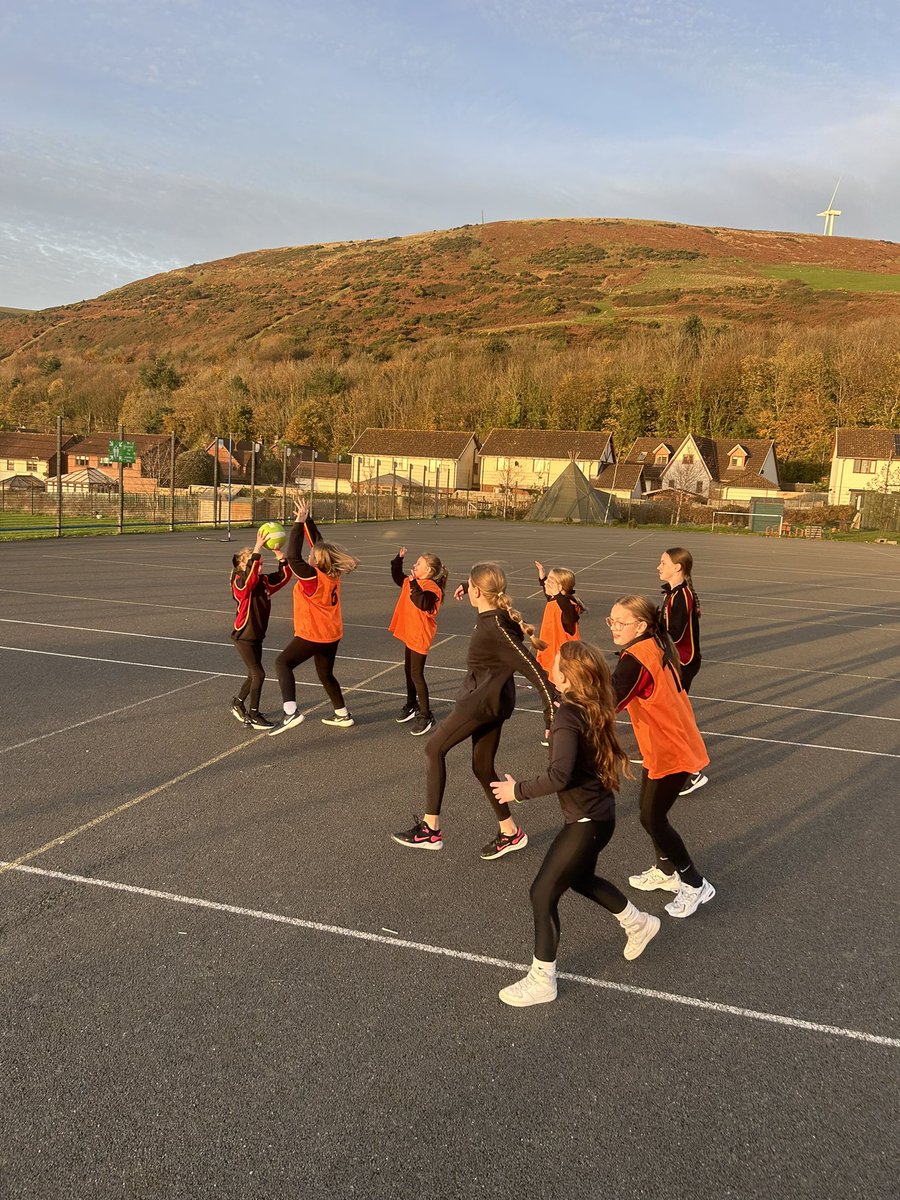 Ysgol Cwm Brombil - Primary Phase (@ycb_primary) on Twitter photo Great to have so many children attending  netball club today! ๐ Great to have so many children attending  netball club today! ๐
