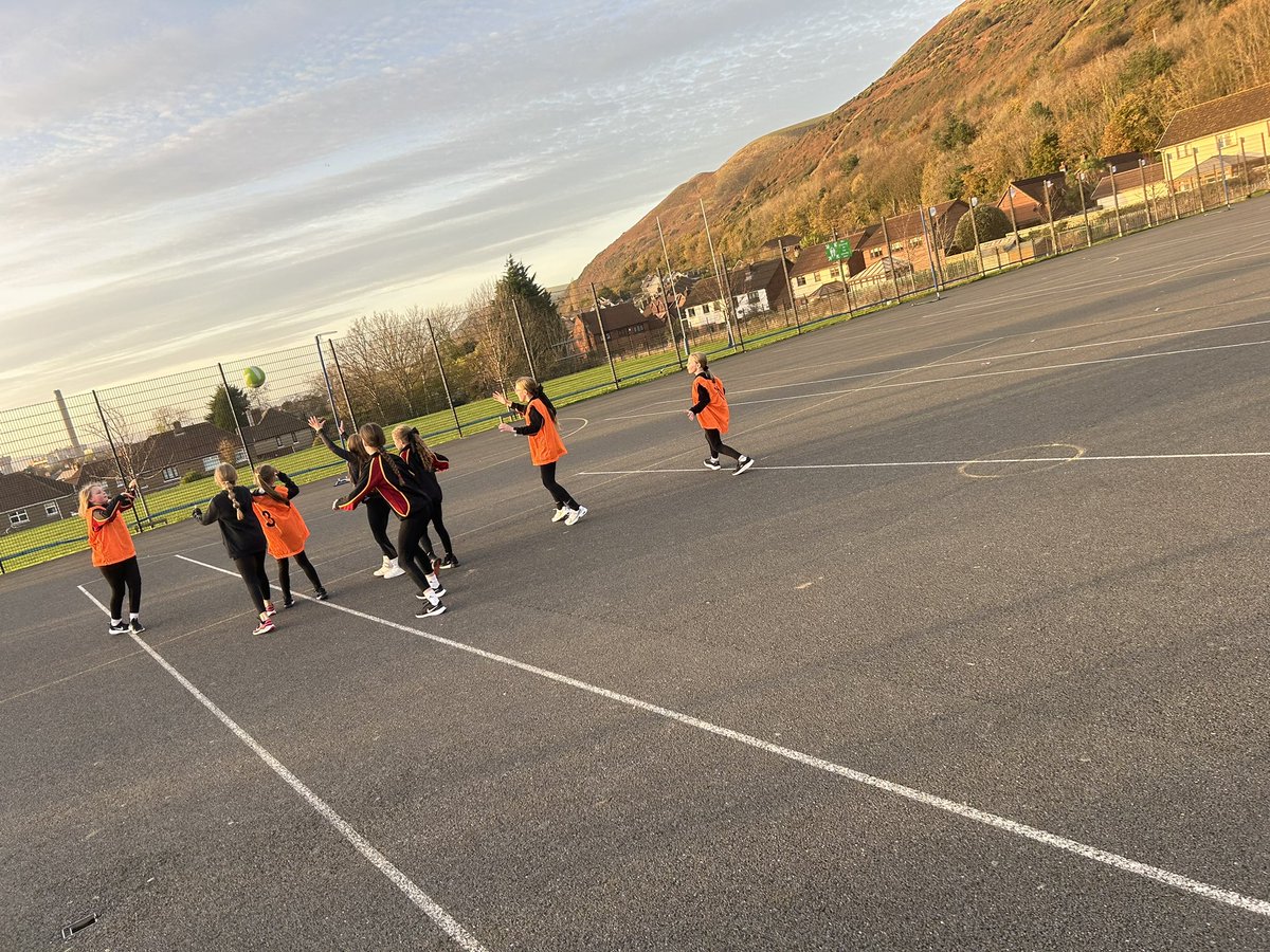 Ysgol Cwm Brombil - Primary Phase tweet media