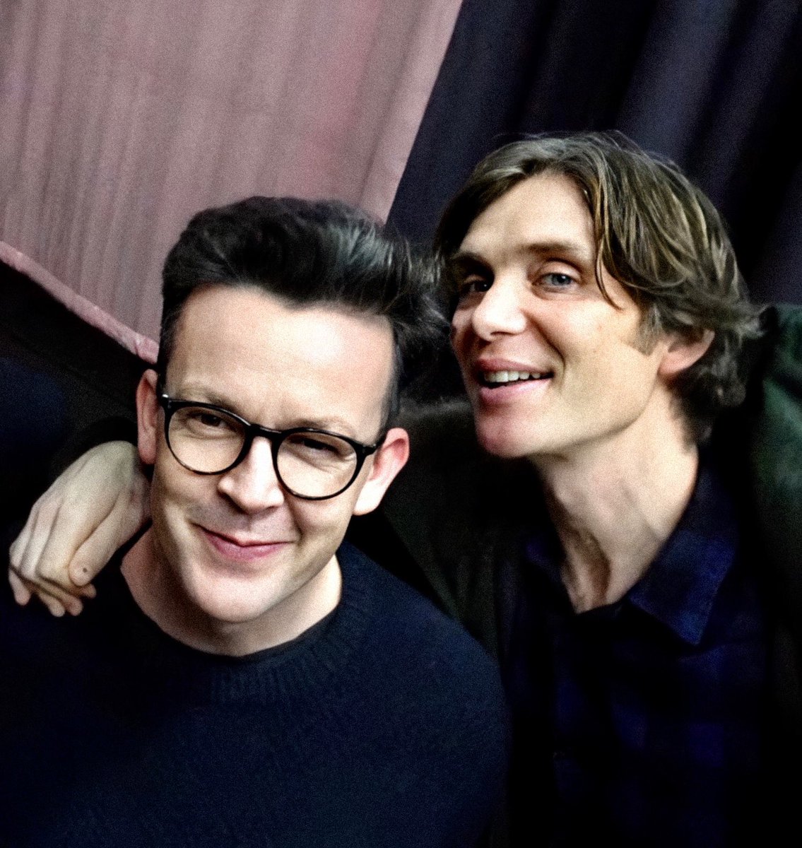 cill_i_am's tweet image. - Why do you think you work so well with Cillian Murphy?

- Enda Walsh: Sense of humor — we just laugh at the same things. And we're both music freaks.
I've known him since he was a kid, He’s nine years younger than me, and to me, he's like a little brother.”
Aww🥹♥️

#STLT