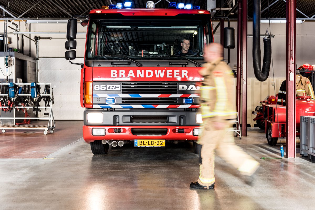 🚒 Ondersteuner Magazijn en Logistiek (36 uur) bij de Brandweer 🚒
Ben jij praktisch ingesteld en wil je bijdragen aan de voorbereiding van onze brandweermensen? Beheer en vervoer (oefen)materialen en help in de wasserij. 
Solliciteer vóór 24 november via shorturl.at/diJXQ