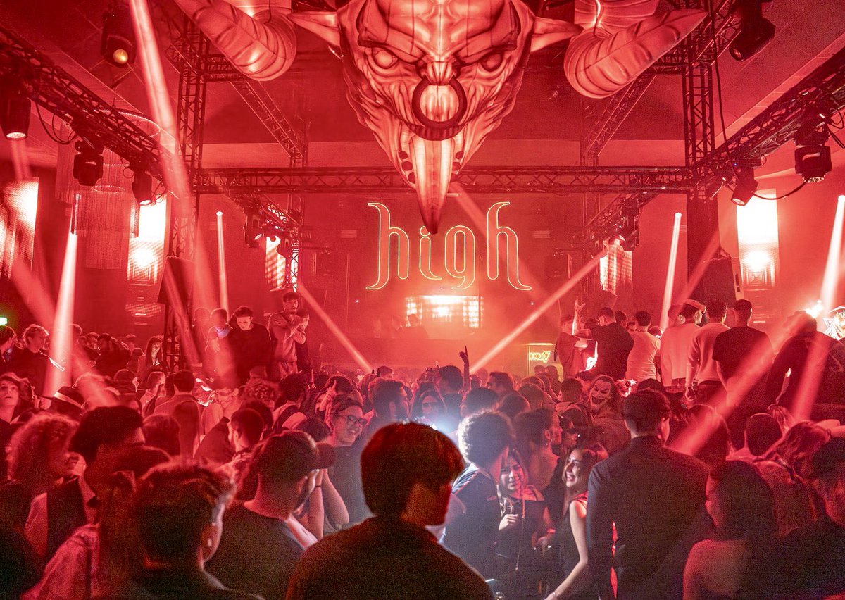 HighClubNice's tweet image. Quelle folie cette nuit d’Halloween 2024 !!! 💀🎃😜 

#halloween