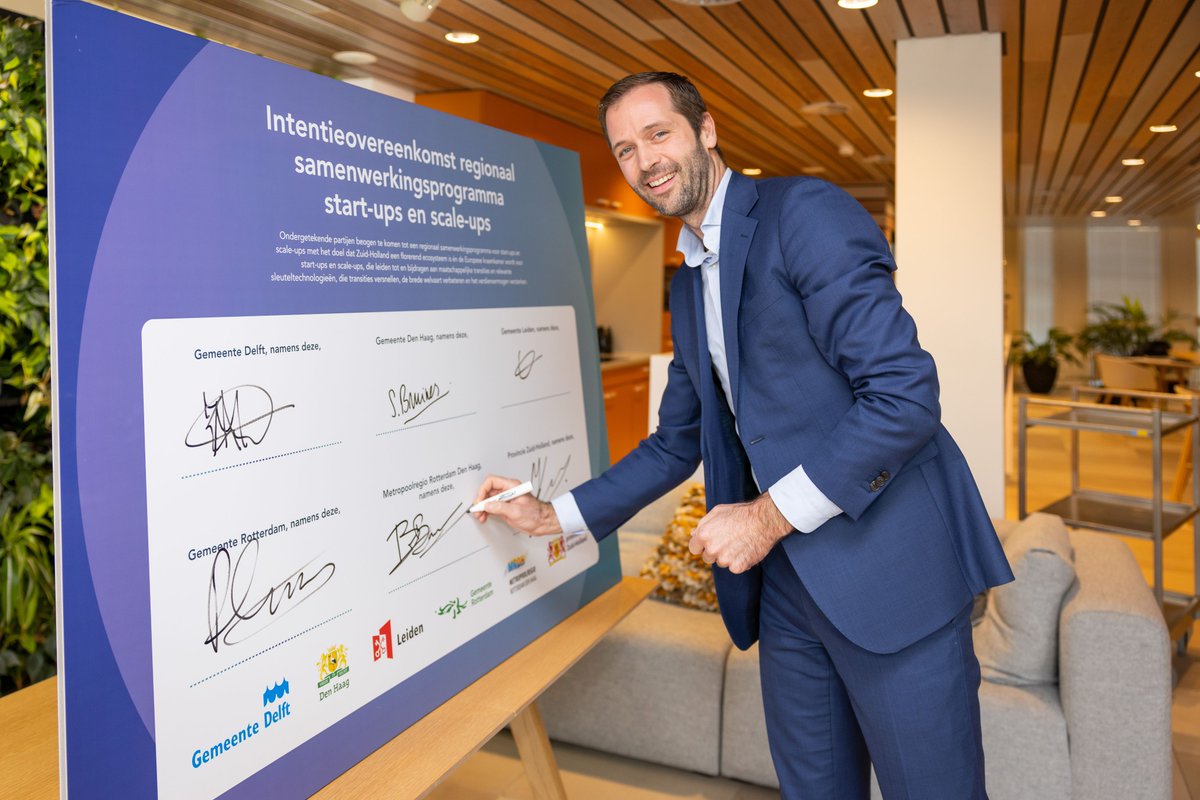 Start-ups en scale-ups dragen bij aan economische groei en werkgelegenheid. Daarom is een goed vestigingsklimaat belangrijk. De MRDH, PZH, Den Haag, Delft, Rotterdam en Leiden spreken af om meer samen te werken om deze bedrijven binnen de regio te houden. bit.ly/3CmgOgG