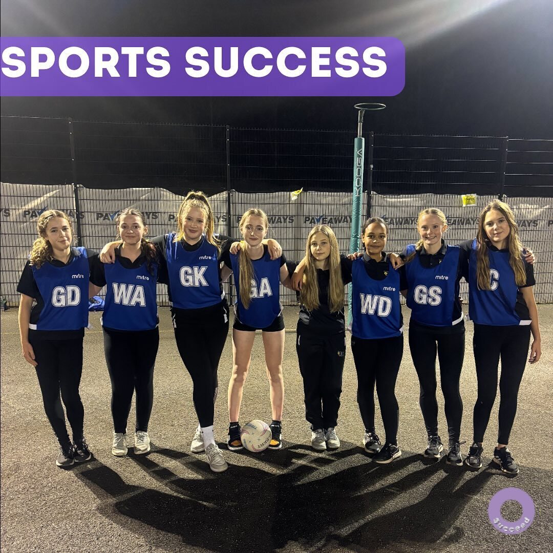 Netball and football wins 🎉

Our year 9 and 10 students kicked off the TWSSA netball winter league with an undefeated win for both teams against Holy Trinity, Madeley Academy and Charlton. They played fantastically, repressed HLC with pride and continued to develop their skill…