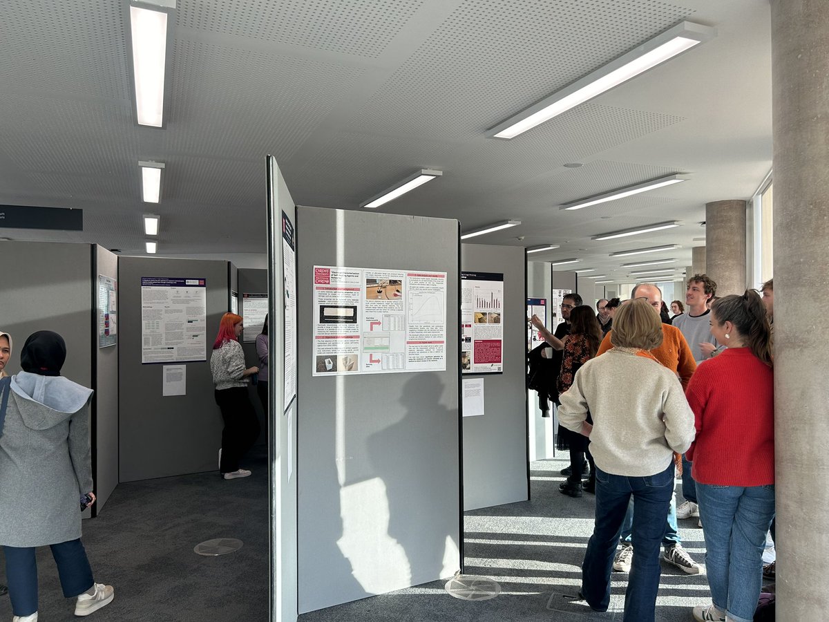 Prynhawn ffantastig yn ein Harddangosfa Poster Interniaethau Ar y Campws - diolch i chi gyd am ddod 👏🏼 

A fantastic afternoon at our On-Campus Internships Poster Exhibition - thank you everyone for attending 👏🏼