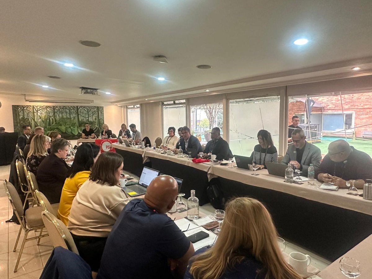 NUPGE's tweet photo. .@NUPGE leaders bring strong Canadian perspectives to the Inter-American Regional Conference of @PSIglobalunion. They join fellow union leaders from across the Americas sharing bold strategies to prioritize social justice and quality public services, strengthen democracy, and uphold workers’ rights. #Solidarity #WorkersRights #UnionsForPublicGood