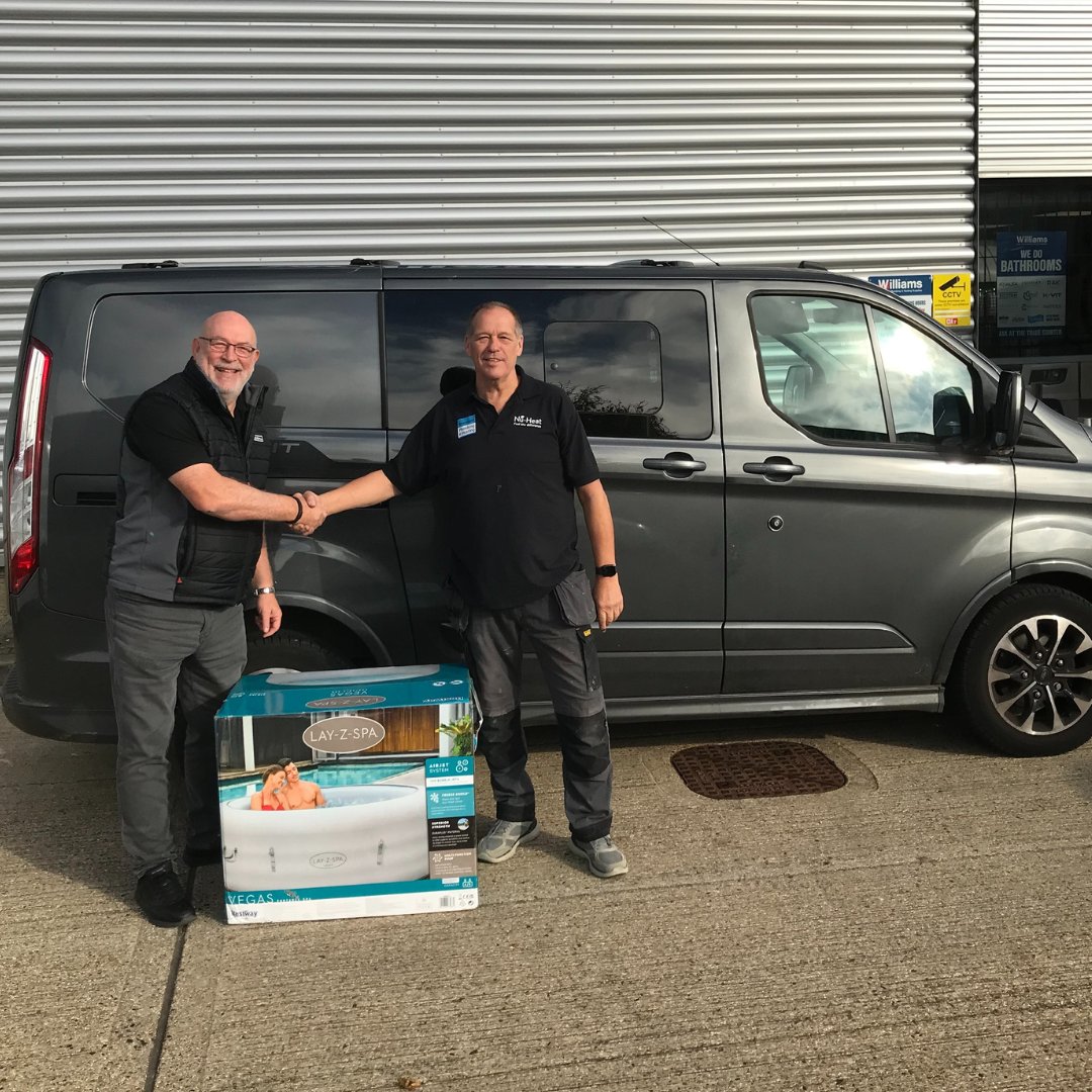 🎉 We have a winner 🎉

Congratulations to Nigel on winning the Lazy Spa hot tub after visiting Stuart on our roadshow. 

#gledhillgroup #hotwatercylinder #lazyspa #roadshow