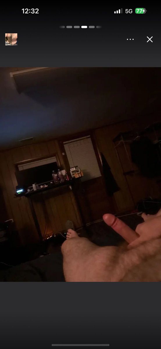 ChubbyBoy_89's tweet photo. Come give me a hand? https://t.co/9qpuYtXJv3