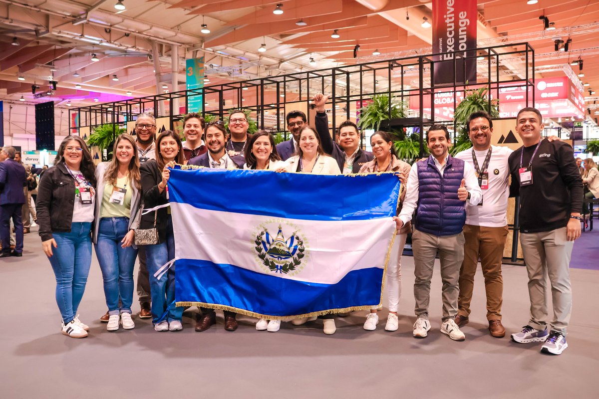 Impact Hub San Salvador (@impacthubsal) on Twitter photo Estamos en el <a href="/websummit/">Web Summit</a> poniendo en alto el nombre de El Salvador. Gracias a nuestros socios claves, <a href="/economiasv/">Ministerio de Economía</a> , <a href="/investinsv/">Invest in El Salvador 🇸🇻</a>. Por acompañarnos personalmente en esta misión. #DeltaExperienceEurope #Lisboa #startups Estamos en el <a href="/websummit/">Web Summit</a> poniendo en alto el nombre de El Salvador. Gracias a nuestros socios claves, <a href="/economiasv/">Ministerio de Economía</a> , <a href="/investinsv/">Invest in El Salvador 🇸🇻</a>. Por acompañarnos personalmente en esta misión. #DeltaExperienceEurope #Lisboa #startups