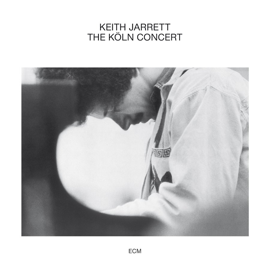 SVG__Collection's tweet image. 25 Essential Live Jazz Albums - A thread🧵

Get ready to groove with the best live albums that capture the electrifying energy and soul-stirring melodies of jazz in concert halls and clubs...

1. Keith Jarrett: The Köln Concert