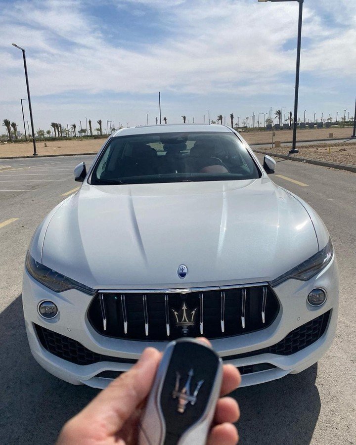 casanovaisrealx's tweet photo. Meet my baby. ✨
Driving a Maserati is like reading a good book. Both give you a rush of excitement and leave you feeling empowered. #uae #desert #badboyforlife #maserati https://t.co/B8XNcGMK2R