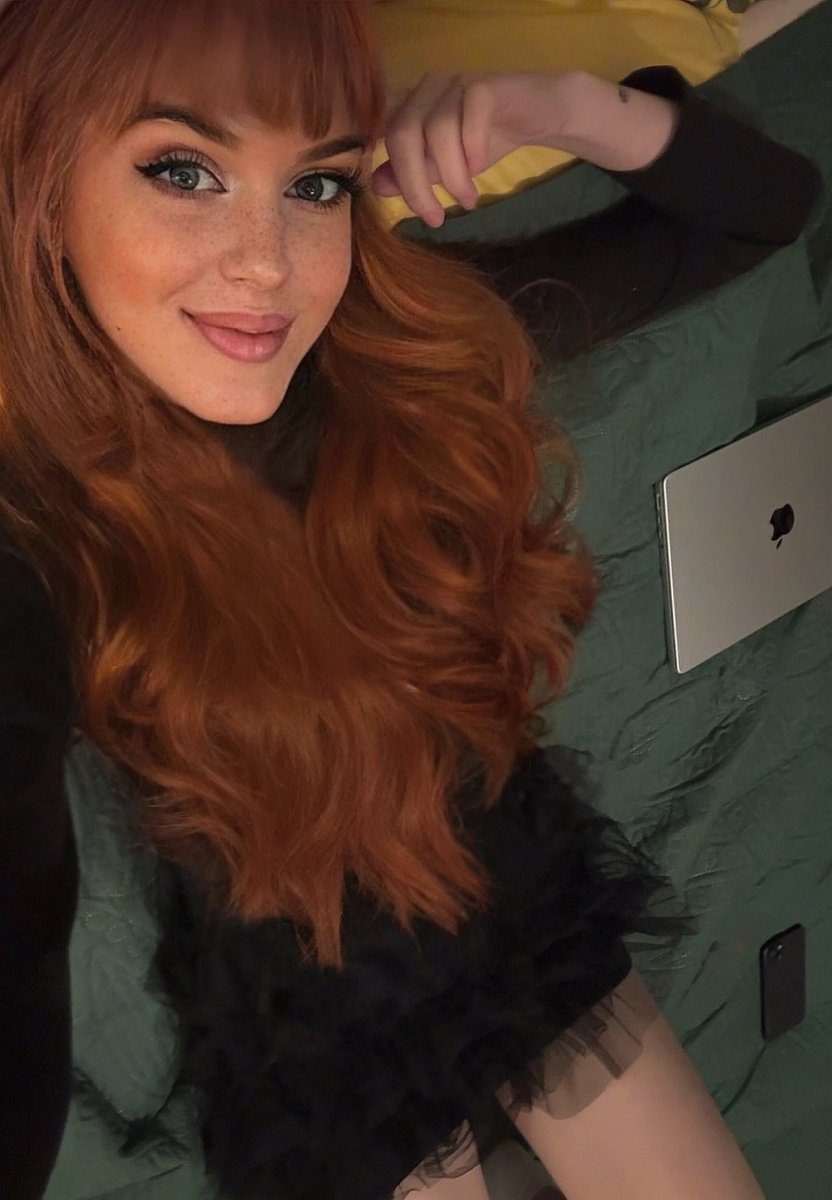Schönen Guten Nachmittag <3 #redhair #camgirl #goodvibes