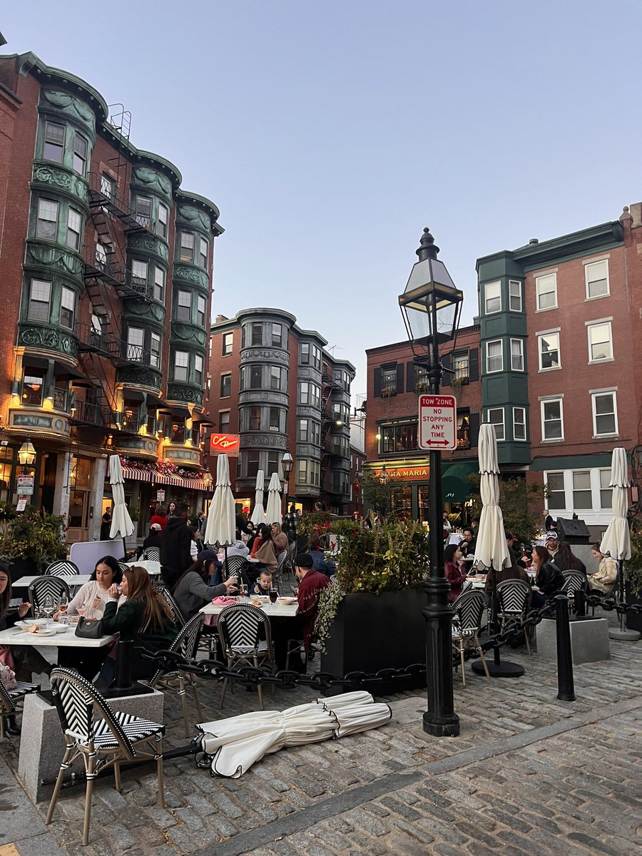 This is quite delayed (have been having an amazing time fixing bones on my trauma elective), but I had so much fun in Boston at the SAOAO Fall Conference. Super honored and excited to work with this team this next year!!!