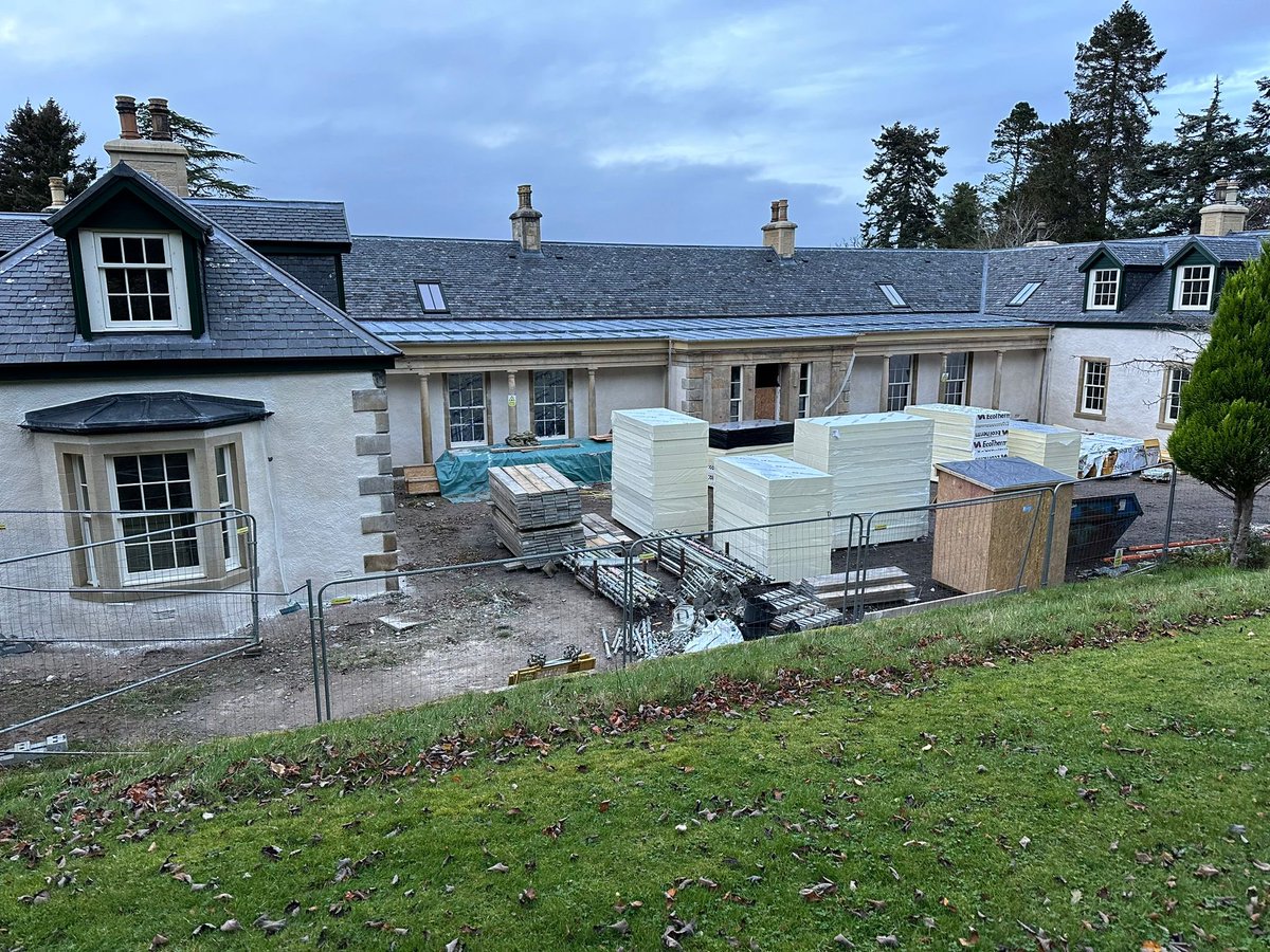 The scaffolding is finally down in the courtyard, and we can now see Boleskine taking shape in a whole new light. Seeing the rebuilt and restored structure from this angle is a huge milestone, and we couldn’t be more excited!