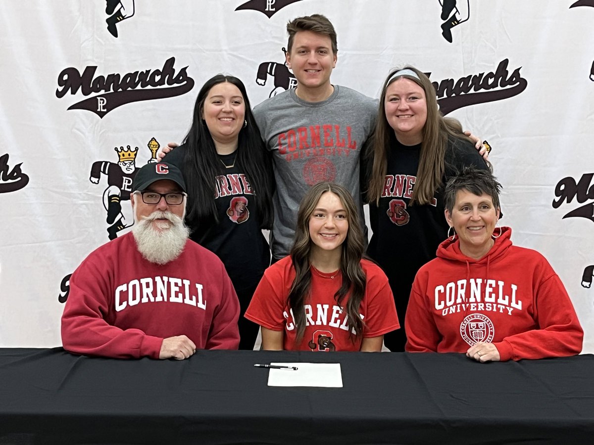 papiosoftball's tweet photo. Congrats @averykwolfe on your commitment to Cornell University.  We are so proud of you and your future is bright! #dbd #WeArePLV https://t.co/P2tTGH1Iqw