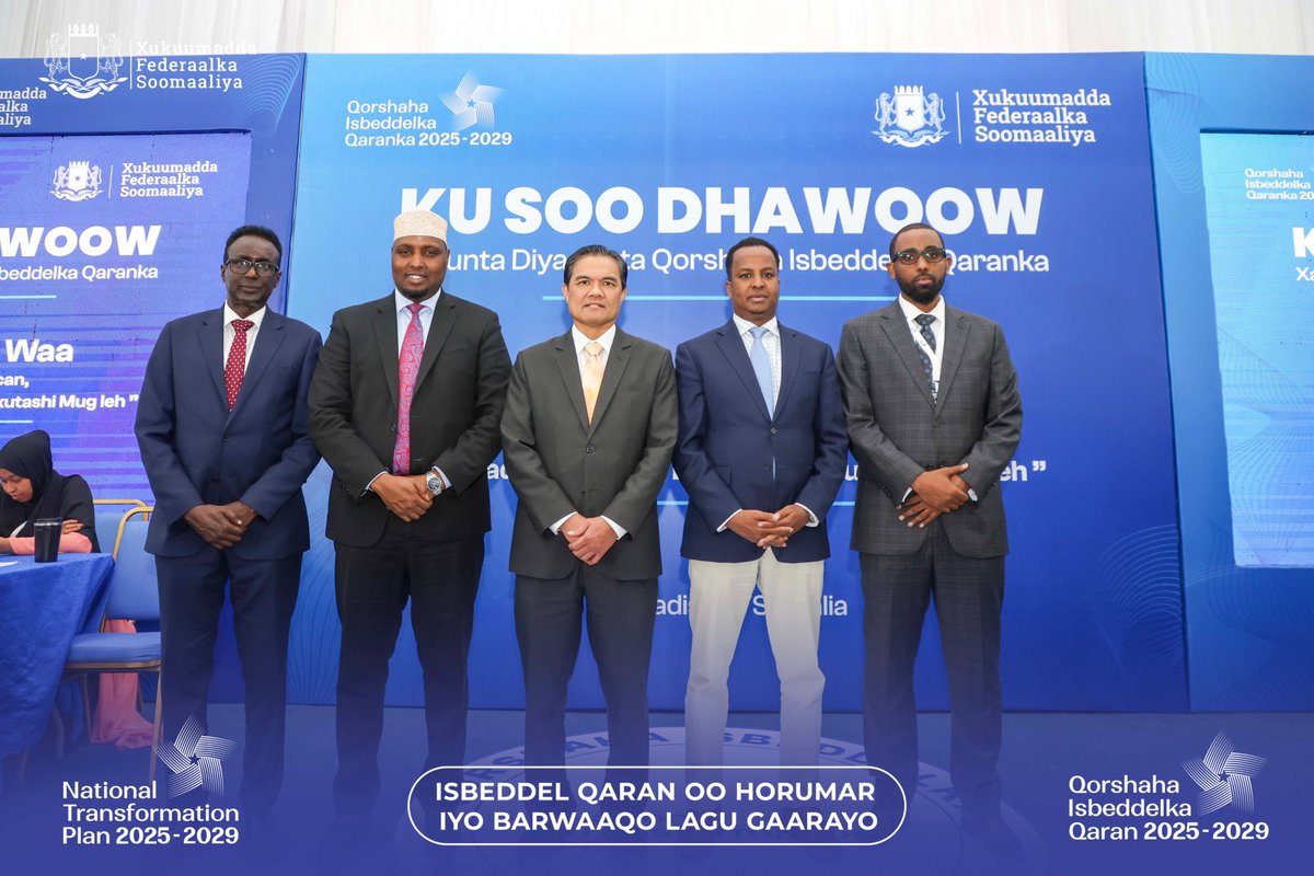 MoPIED_Somalia's tweet photo. Today, the second Deputy Prime Minister, H.E. Abdisalam Abdi Ali, alongside key ministers, attended the preliminary presentation of Somalia's National Transformation Plan (NTP) for the next five years. https://t.co/56IhxaaXoD
