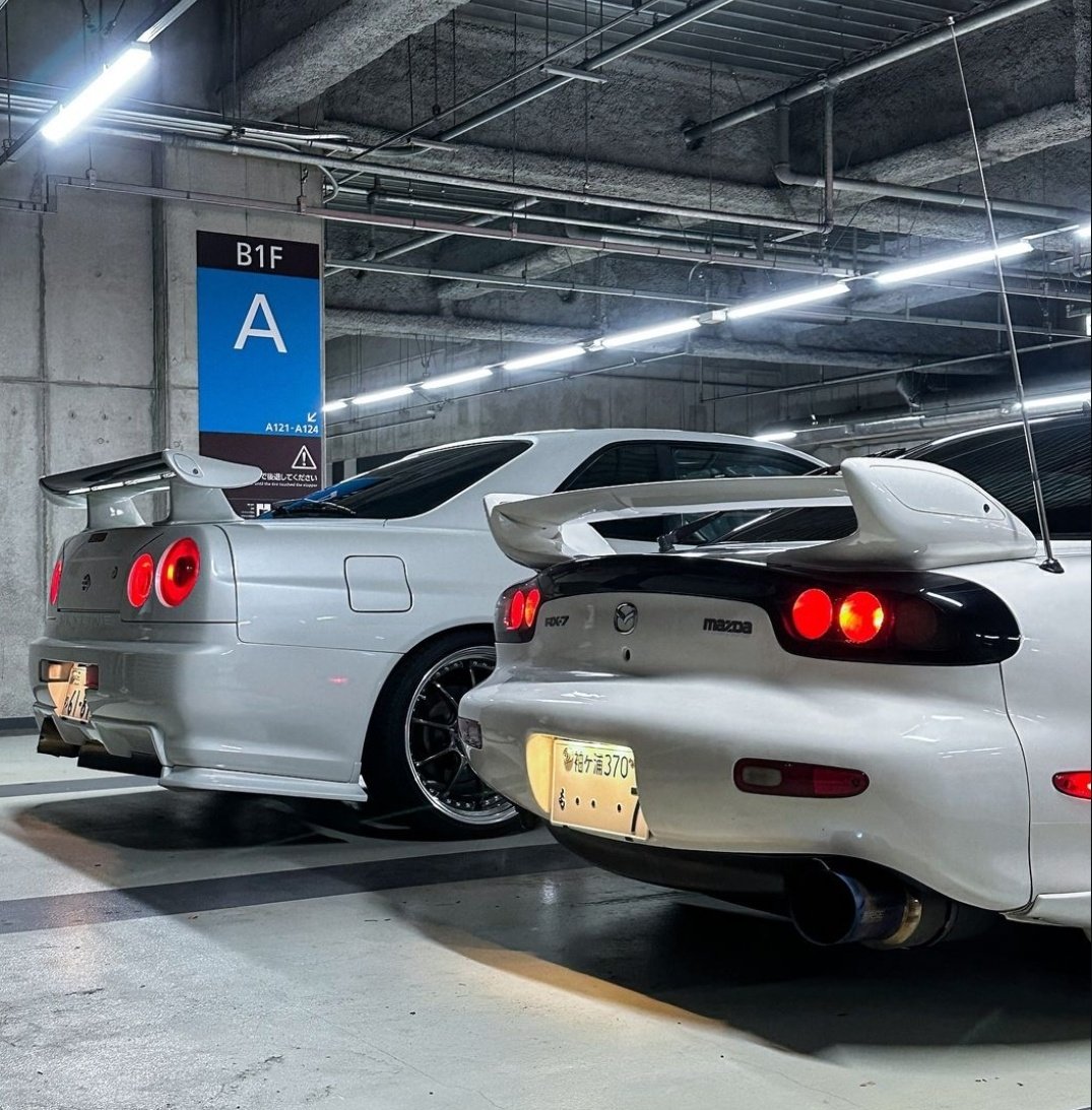Nissan R34 Skyline GT-R x Mazda RX-7 FD