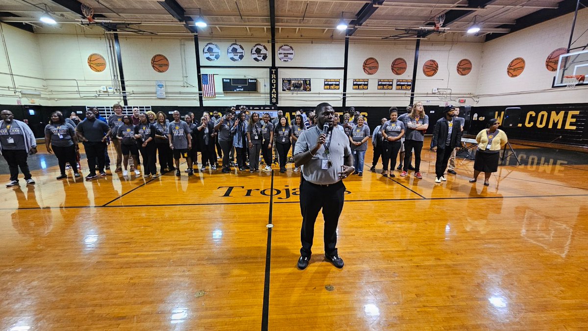 R. Frank Nims Middle School tweet media