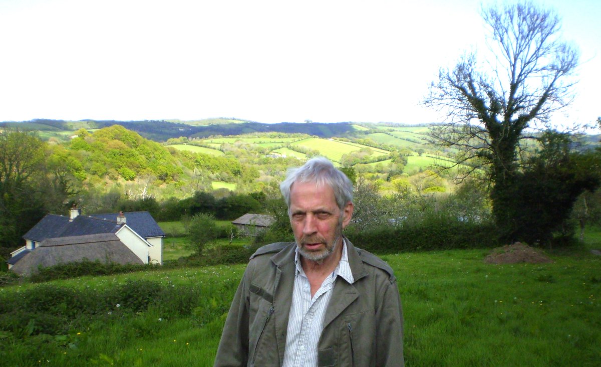 OGAgrowers's tweet image. If you missed it you can catch the wide-ranging @BBCDevon Country Matters interview with Tim Deane bbc.co.uk/sounds/play/p0… by Matt Woodley from 3:19:10 in #NatureNotes #Organicfarming