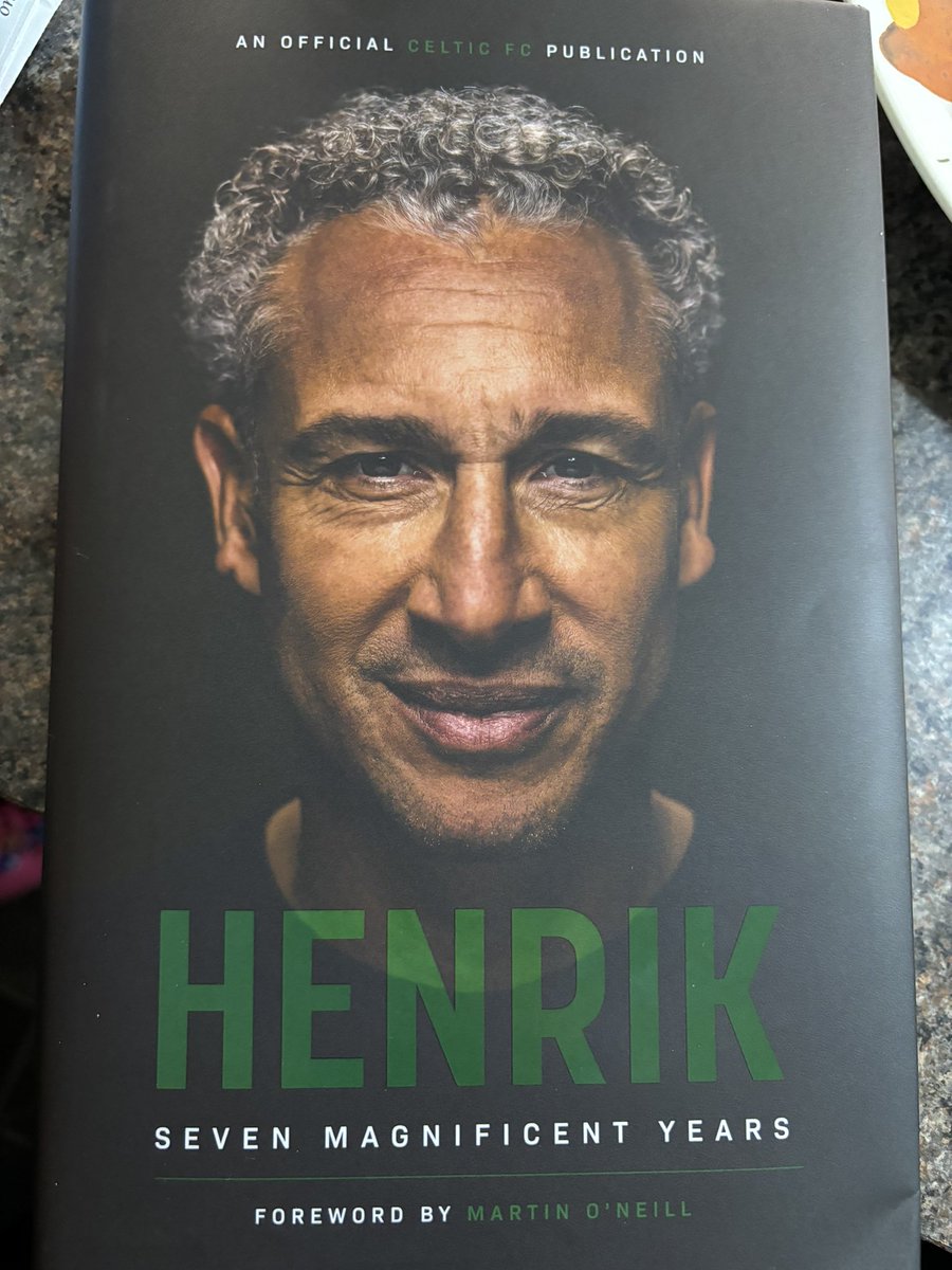 MummyGraces's tweet photo. Thank You @7HenrikLarsson for Graces mention in your book ☘️

#henriksevenmagnificentyears
#henke #henriklarsson https://t.co/zJ4r54K2sq