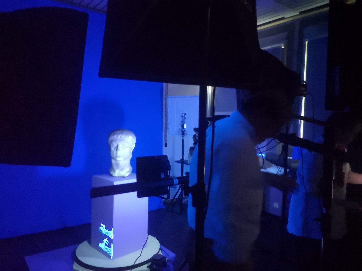 PolyChRomA_MSC's tweet photo. A busy autumn follows a busy summer for team #PolyChRomA / #ColorConcept (1/4)

In August: #digitalizing in Mariemont with Atelier de l’imagier. Superb collaboration between #PEPS – Fédération Wallonie-Bruxelles, @museemariemont and the project team

https://t.co/rW3MtgZloF https://t.co/yCPfTsu4td