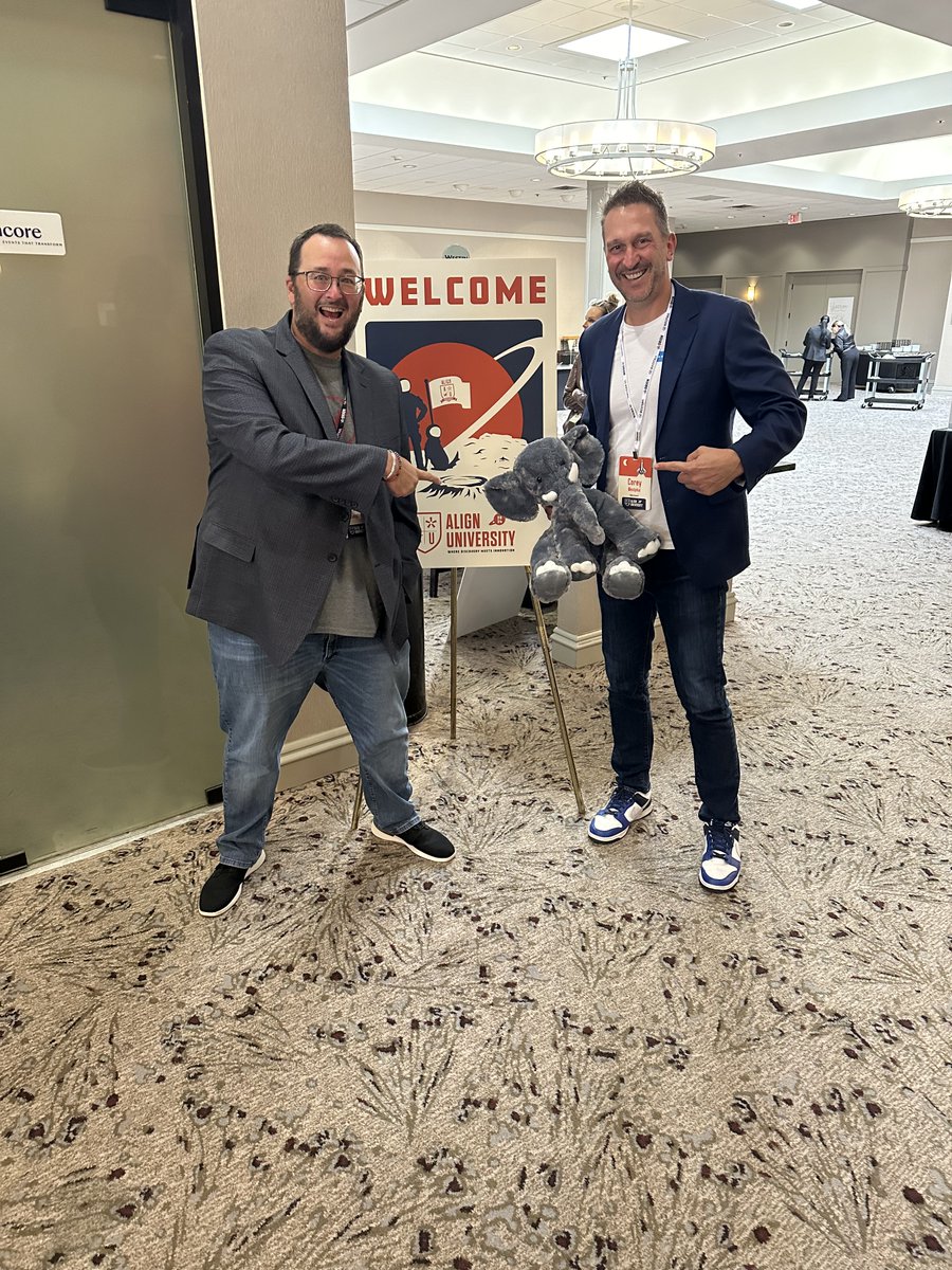 What better way to wrap up the <a href="/RedtailCRM/">Redtail Technology</a> University 2024 season than to have the OG, <a href="/redtailtech/">Brian McLaughlin</a>, help our CEO give away our last Ellie mascot!

Shout out to the <a href="/orionwealthtech/">Orion WealthTech</a> team for a great final RTU in Dalllas. Awesome partnership.
#Fintech #wealthtech #advisors