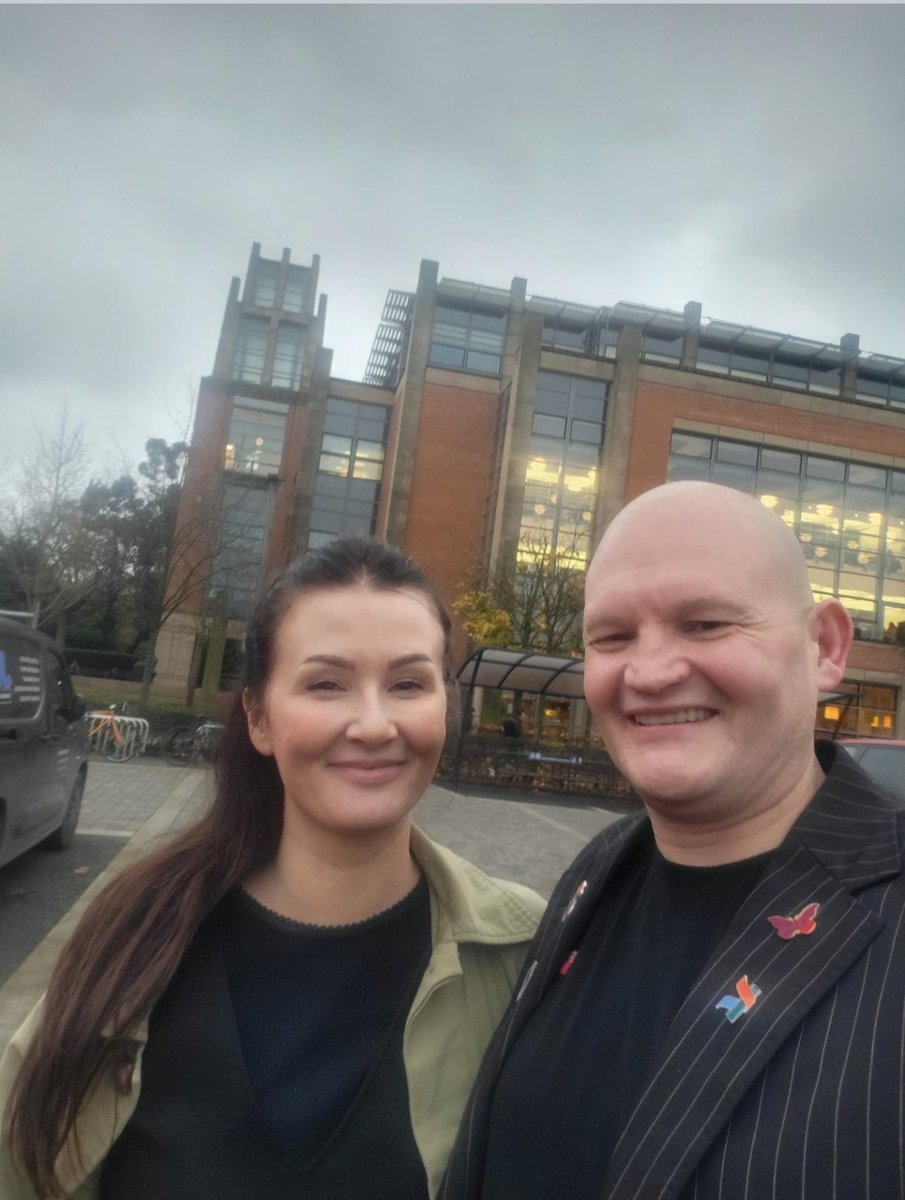 Helen Noble (@helnoble) on Twitter photo So, so pleased to welcome our <a href="/QUBelfast/">Queen's University Belfast 🎓</a> <a href="/QUBSONM/">QUBNursing&Midwifery</a> Honorary Lecturer Stephen Greer & Patty Gilbert from NI KPA <a href="/NIKRFcharity/">Northern Ireland Kidney Research Fund</a> to share lived experiences of #kidney failure & #kidneytransplantation with our postgraduate renal students. Two very inspiring individuals @ProfKenda So, so pleased to welcome our <a href="/QUBelfast/">Queen's University Belfast 🎓</a> <a href="/QUBSONM/">QUBNursing&Midwifery</a> Honorary Lecturer Stephen Greer & Patty Gilbert from NI KPA <a href="/NIKRFcharity/">Northern Ireland Kidney Research Fund</a> to share lived experiences of #kidney failure & #kidneytransplantation with our postgraduate renal students. Two very inspiring individuals @ProfKenda