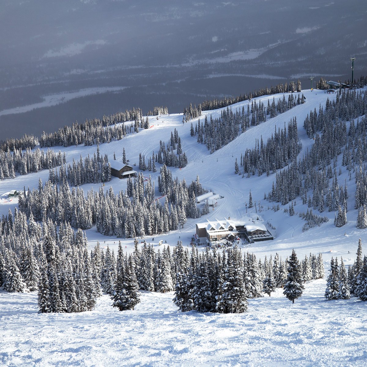 MarmotBasin's tweet image. We're targeting a Nov 22 opening! Following a challenging summer, and a condensed off-season, our teams have been working hard behind the scenes towards our opening day.

We can't wait to welcome you back! Find out more, and get ready for opening day at ow.ly/q19p50U6h2Z