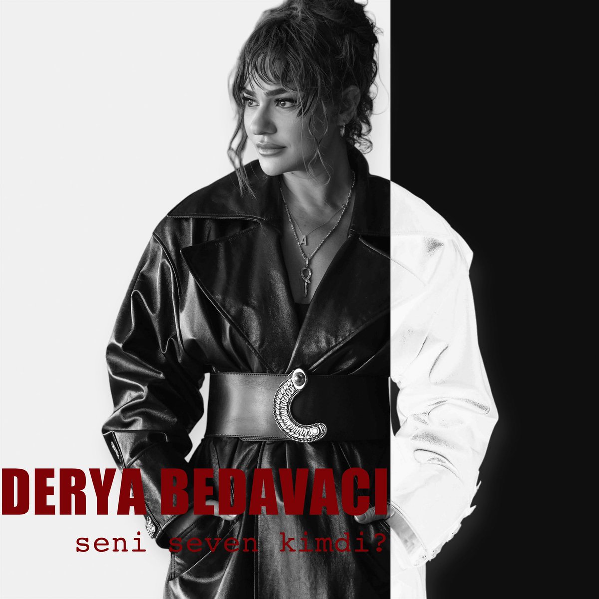deryabedavaci's tweet photo. İster başucunuza , ister çalma listenize , ister zihninize , ister kalbinize tutturun ama çok sevin umarım. Çünkü artık o sizin🤍
“Seni Seven Kimdi”  Derya Bedavacı YouTube kanalında ve tüm dijital platformlarda! 

https://t.co/Dw0m8LgdYQ https://t.co/9dYClAT8Uw