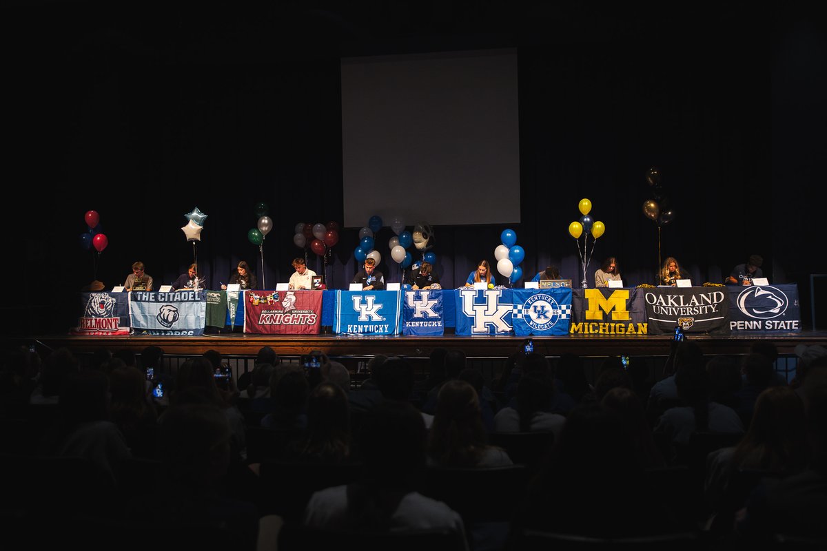 Lexington Catholic tweet media