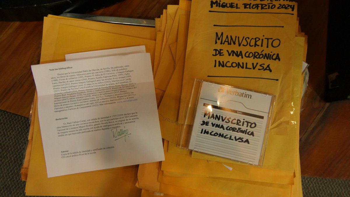 cculturaloja's tweet photo. 📚Conoce el veredicto del XII Concurso Nacional de Literatura Miguel Riofrío 2024👇

 ▶️Obra ganadora:Manuscrito de una corónica inconclusa
▶️ Seudónimo: Jacinta Collahuazo 
▶️Autor: Raúl Vallejo Corral  

Video 👉https://t.co/s3exhG876F https://t.co/Hgl6JyIkLp