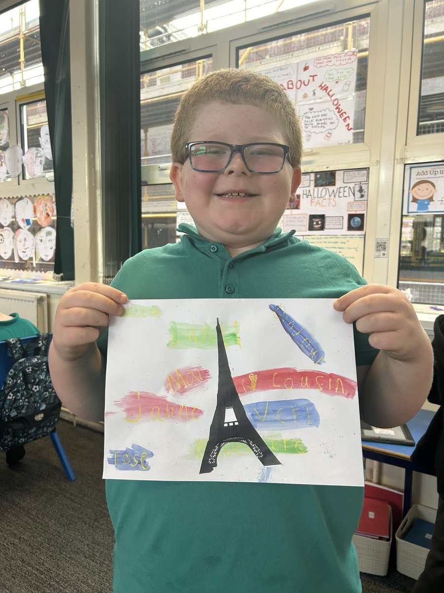 Miss Sutherland 🌟 tweet media