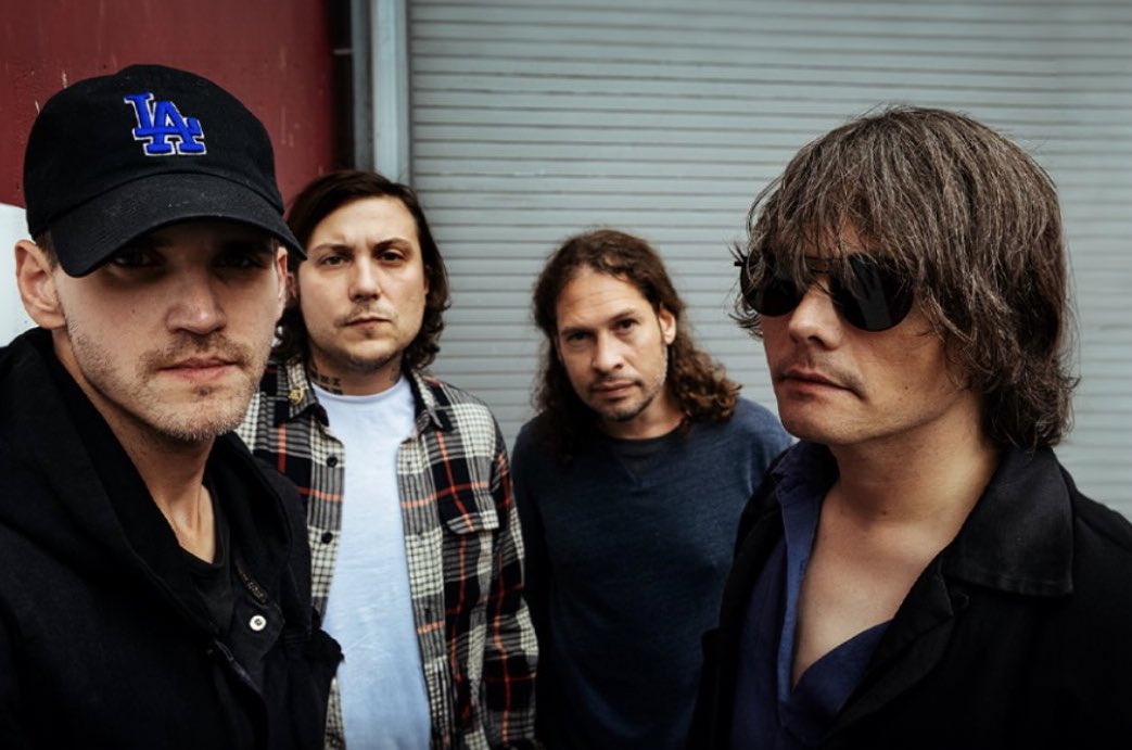 HOTEL MIRA tweet media