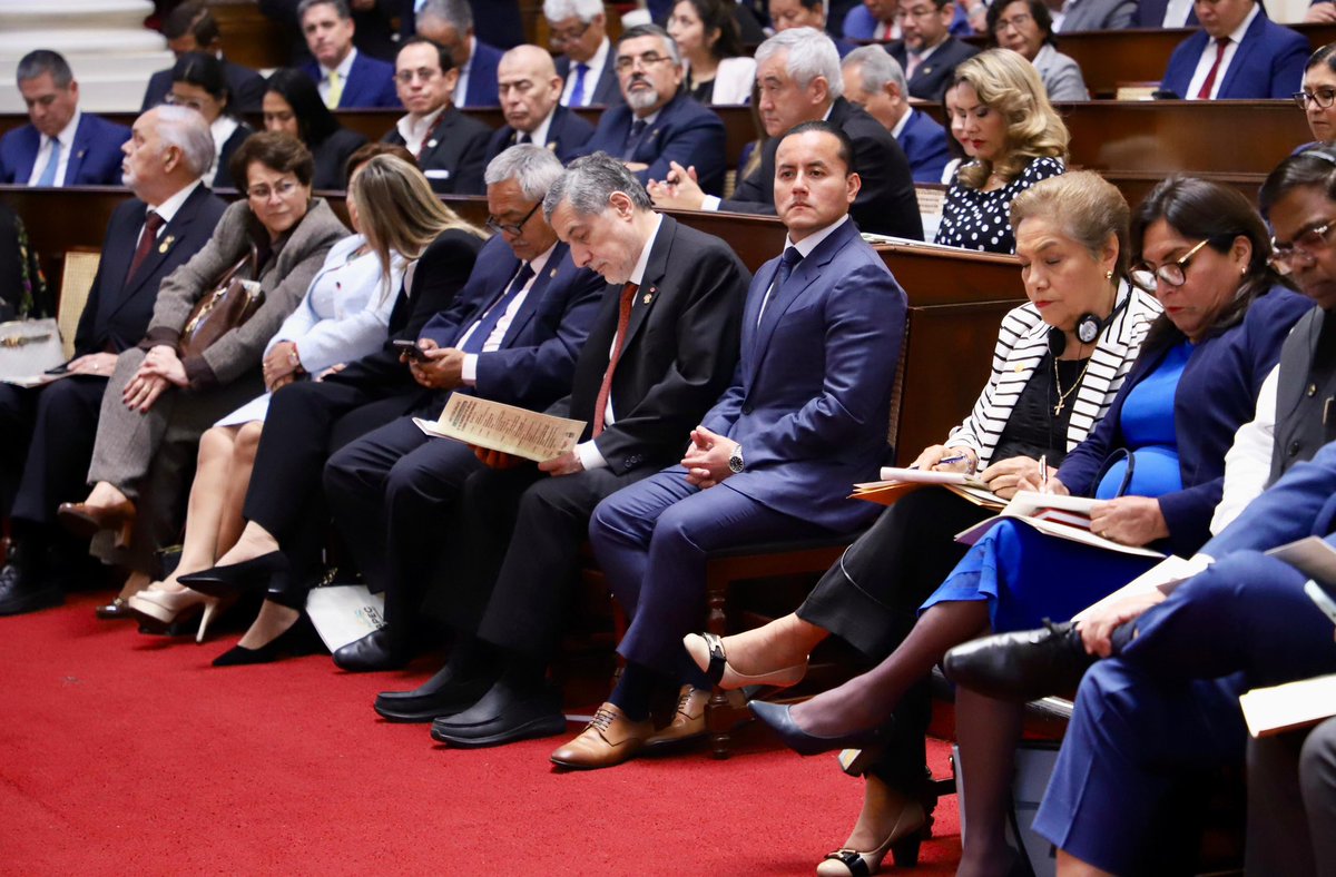 Richard Acuña Núñez 🏠 tweet media