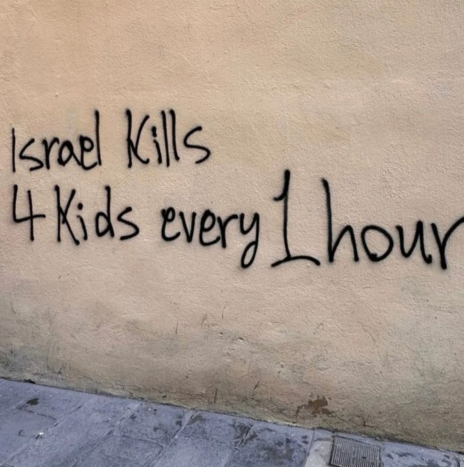 PalestineCultu1's tweet photo. "Isr*el Kills 4 Kids Every Hour!"  

📍Spotted in Barcelona, Spain https://t.co/fDt7ZZGNyU