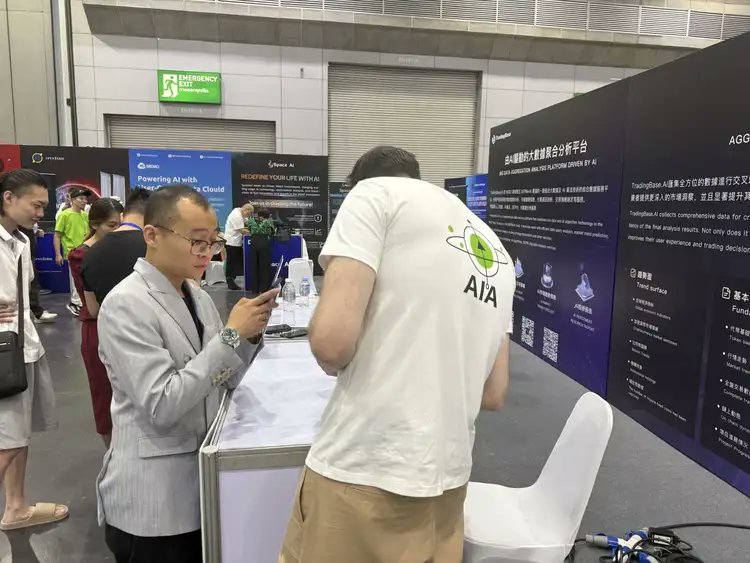 parpropari's tweet photo. Exploring the vibrant energy of #Devcon Thailand! 🚀 AIA Labs is here to connect, innovate, and share our vision for the future of AI in blockchain. Stay tuned for more highlights! 🌐✨ #AIALabs #Blockchain https://t.co/wHofs48Wb3