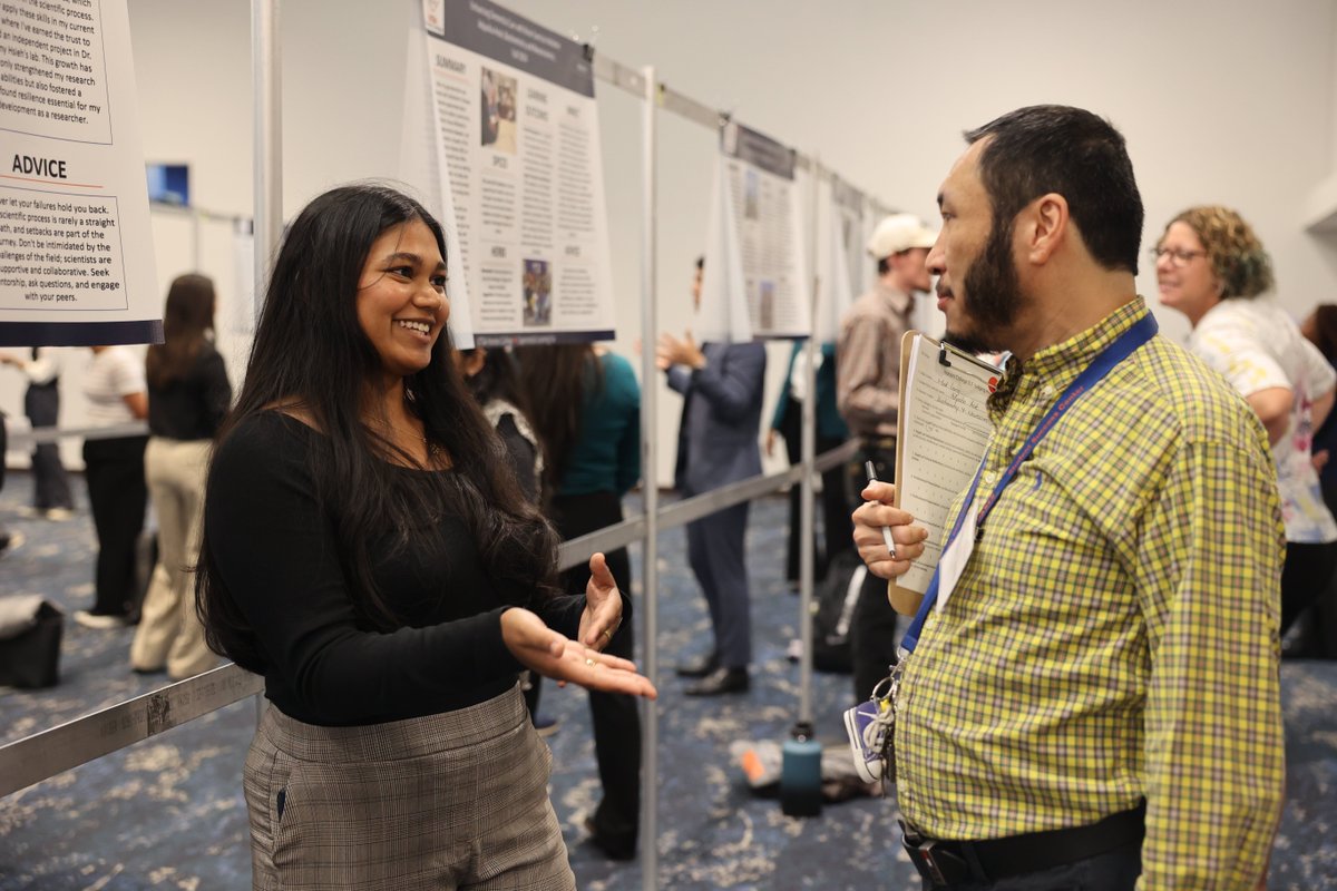 UTSA Academic Affairs (@utsa_academics) on Twitter photo Our <a href="/UTSAHC/">UTSAHonorsCollege</a> students showcased how experiential learning is shaping their #CareerReady journeys at this fall's Experiential Learning Fair! The fair offered a glimpse into the real-world impact of hands-on experiences & how they're preparing students for future careers. 
#UTSA Our <a href="/UTSAHC/">UTSAHonorsCollege</a> students showcased how experiential learning is shaping their #CareerReady journeys at this fall's Experiential Learning Fair! The fair offered a glimpse into the real-world impact of hands-on experiences & how they're preparing students for future careers. 
#UTSA