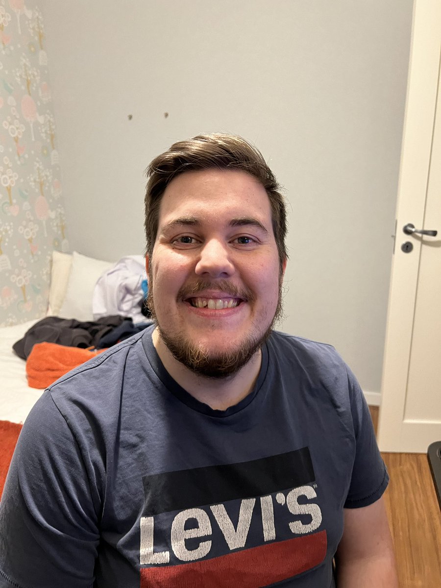 ZoeBoxLive's tweet photo. Before and after!! ✨

Thanks to everyone who has made Grego’s subathon so fun so far!! https://t.co/kxrZzBGHLR