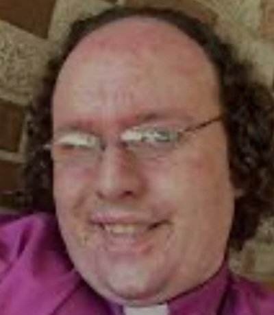 Psychgirl211's tweet photo. This one is a mash-up, folks.
#RealNaming #Fauxname
#RealNameDay
#NotOurCrimes #KPSS
BARRY LAUGHTON
Country: USA
Fauxname: 'Stacie Marie' Laughton
Category: New Hampshire State Representative (D)
Crimes: Child Pornography
Making Bomb Threats
Credit Card Fraud
Etc
Described a 'woman', s/her in reports of his crimes and by local Democratic politicians
https://t.co/Wz6MGSAsmN
https://t.co/v6sqBZkiKh