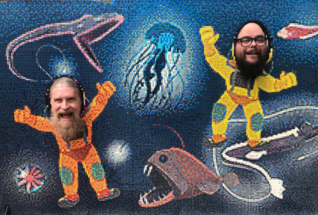 2000inch's tweet image. There will be no new inch episode today!
Lest you worry, Intern Frank still has to work. We’ve stranded him on an island out at sea, and tasked him to build a nuclear reactor from a couple of coconuts.
#2000inch #gillandchill