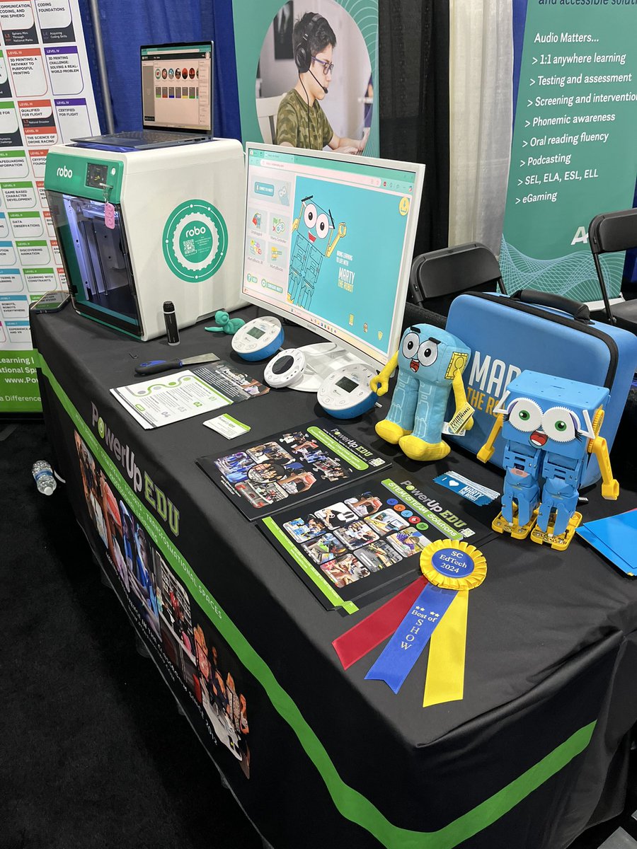 mrs_abbyroberts's tweet image. What a fun way to end our day!!! @powerupedu won the Fan Favorite Award at @scedtech! 🥳

When work is playing all day, it’s easy to love what you do!

#scedtech24 

@LuPlayground @Active_Floor @boxlightinc @RoboticalLtd @ClassVR