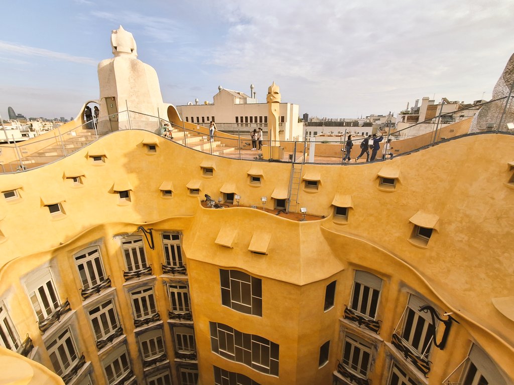 Luís Russo (@luisrussos) on Twitter photo Delighted to have returned to one of my favorite cities and my dear <a href="/UABBarcelona/">Universitat Autònoma de Barcelona</a> last week for the JCPOP - excellent discussions and a rly dynamic academic community. Ty <a href="/dec_gr/">DEC</a>, <a href="/IrinaCiornei/">Irina Ciornei</a> and <a href="/robbpann/">Roberto Pannico</a> for the hospitality 👾🙂 Delighted to have returned to one of my favorite cities and my dear <a href="/UABBarcelona/">Universitat Autònoma de Barcelona</a> last week for the JCPOP - excellent discussions and a rly dynamic academic community. Ty <a href="/dec_gr/">DEC</a>, <a href="/IrinaCiornei/">Irina Ciornei</a> and <a href="/robbpann/">Roberto Pannico</a> for the hospitality 👾🙂