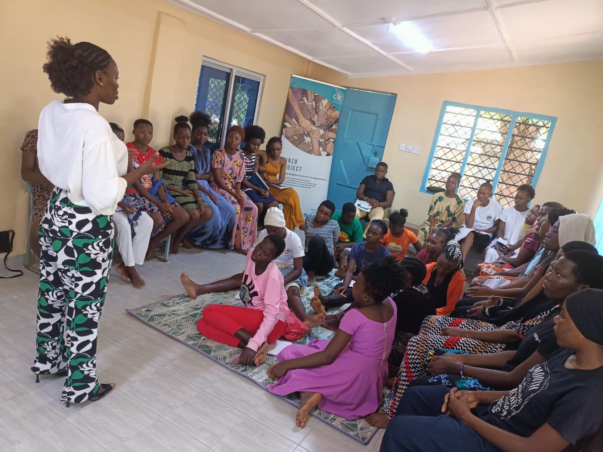 cfkafrica's tweet photo. We are ensuring the voices of girls are heard! This week, we provided a public speaking training to 32 girls across Matsangoni, including our #Funzo Project young mothers and other leaders. These girls have new confidence in sharing their ideas and opinions with the world. https://t.co/f7W5Or7xgh