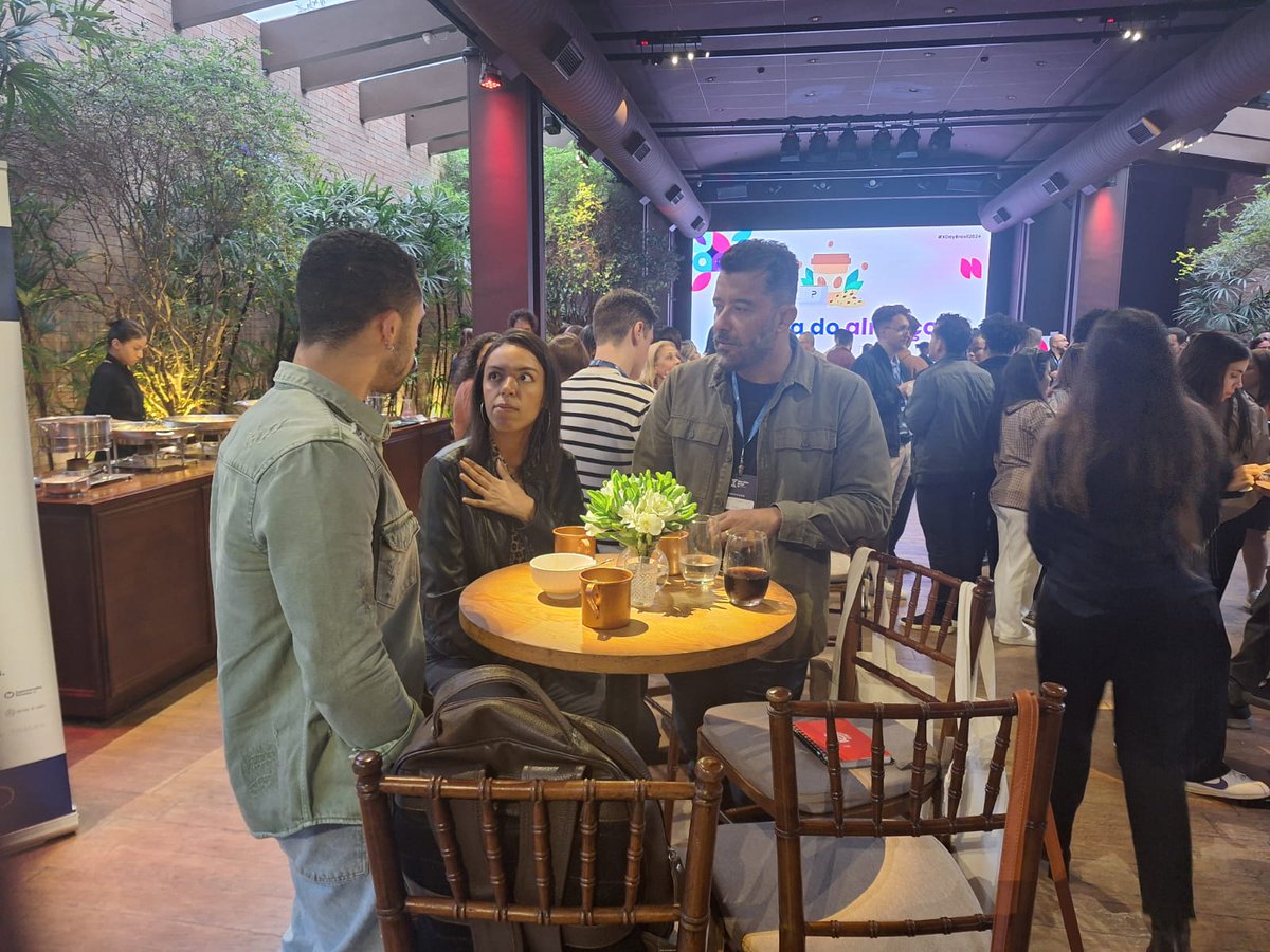 questionpro_es's tweet photo. ¡Casa llena en #XDayBrasil 2024! 🎉 https://t.co/cavU9qAwT3