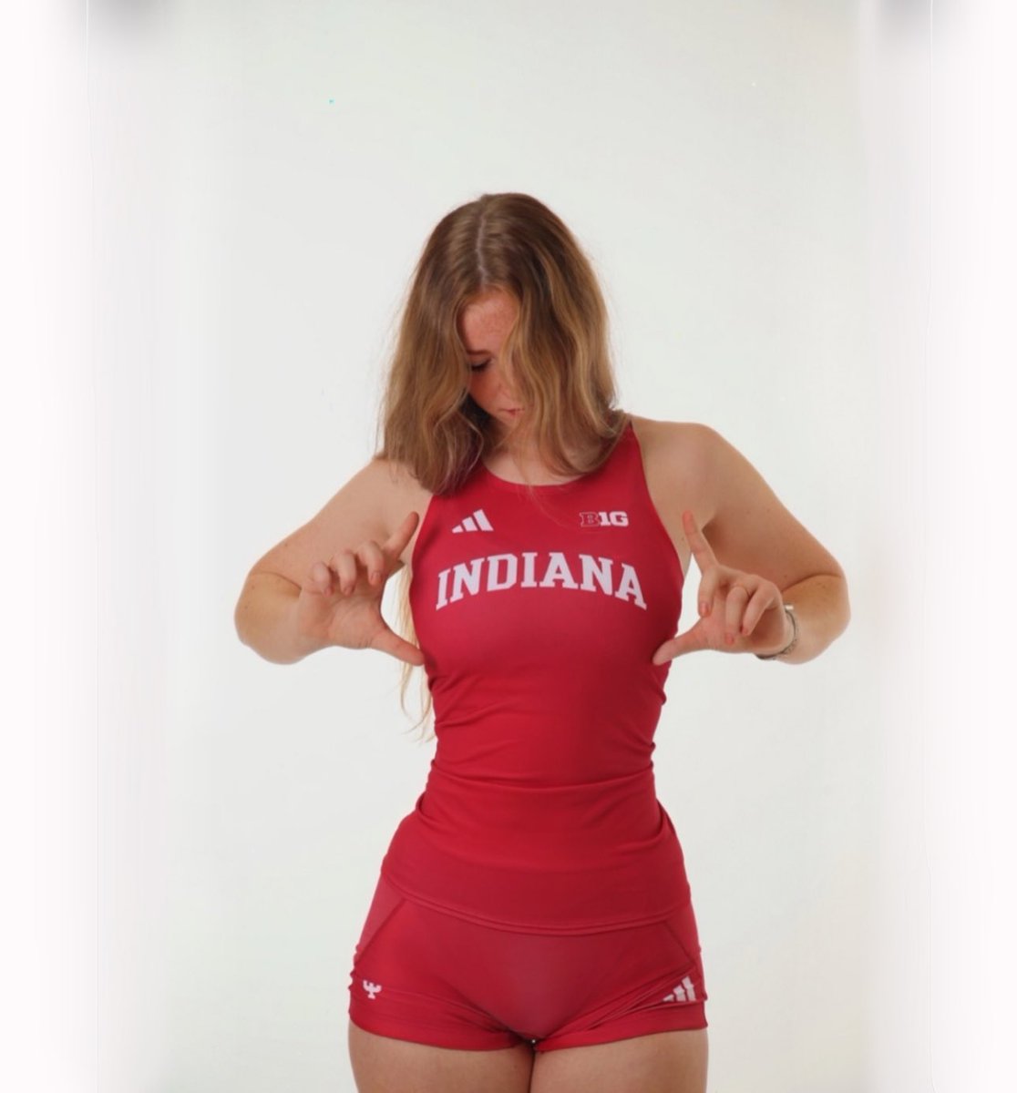 AddieStadsholt's tweet photo. THANK YOU to Coach Tomei and the staff at Indiana Track and Field for the awesome official visit! Had a great time learning about the program and Indiana University! Go Hoosiers!! #notcommitted #hoosiers #iu https://t.co/m3J4TAVnVC