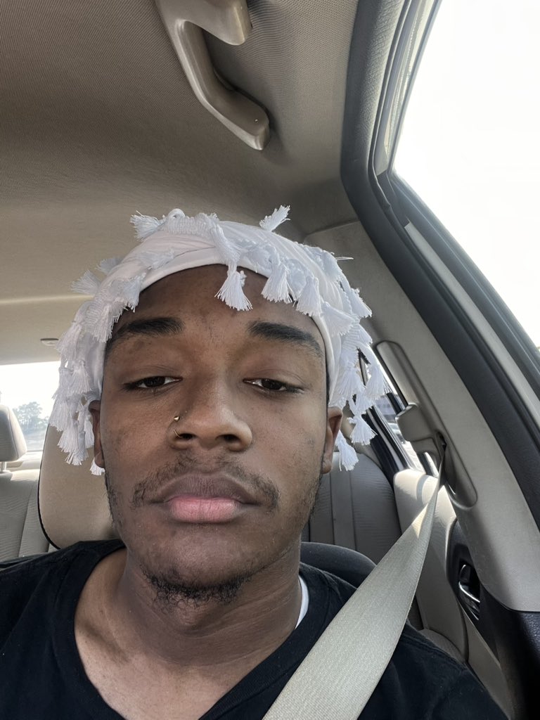 Kale Tea tweet media